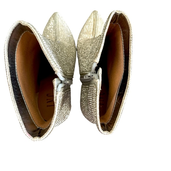 I. N. C. Rhinestone Block Chunky heel Ankle Bootie Color Silver Size 6.5 - Picture 4 of 7